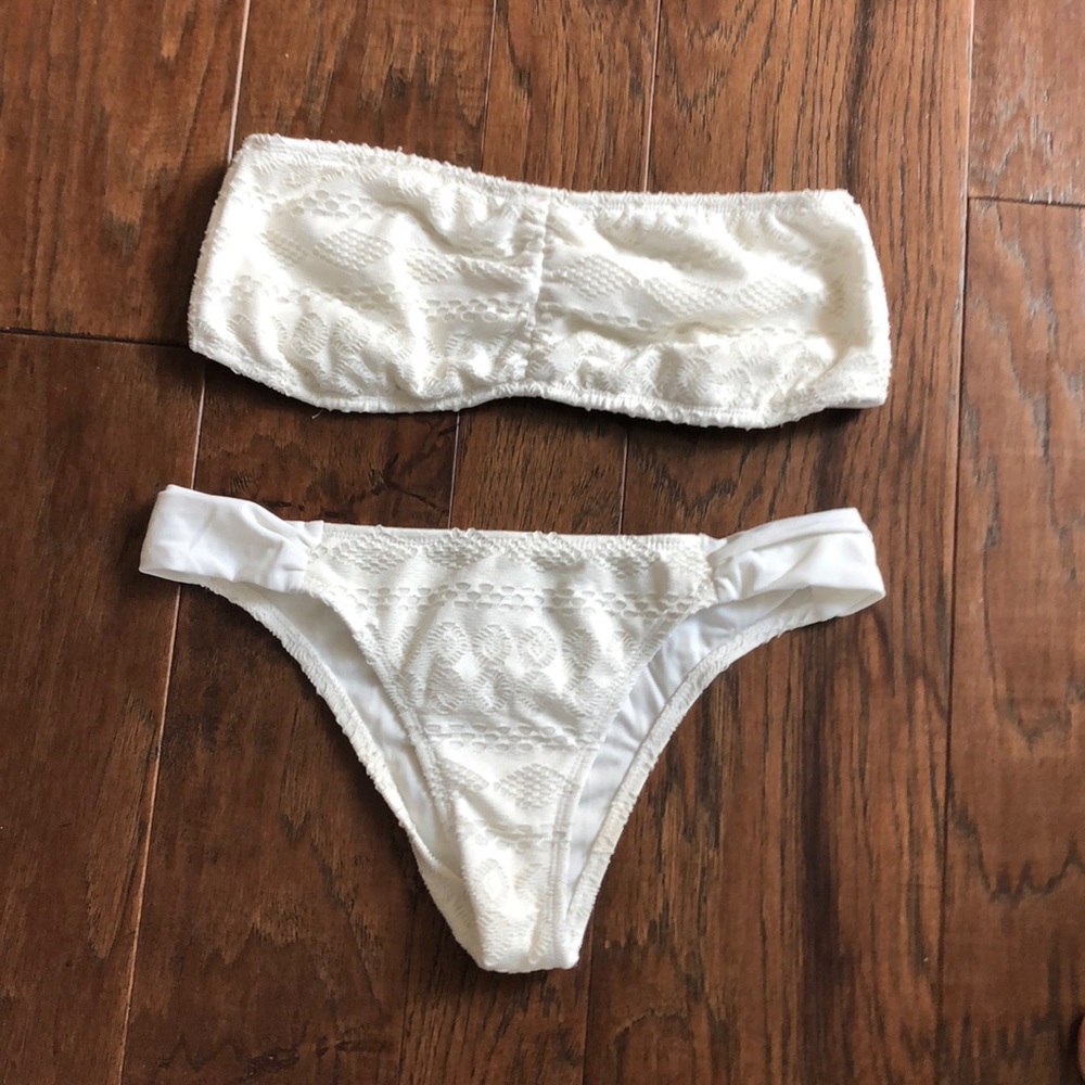 White two piece swim suit by SPIAGGIA beachwear